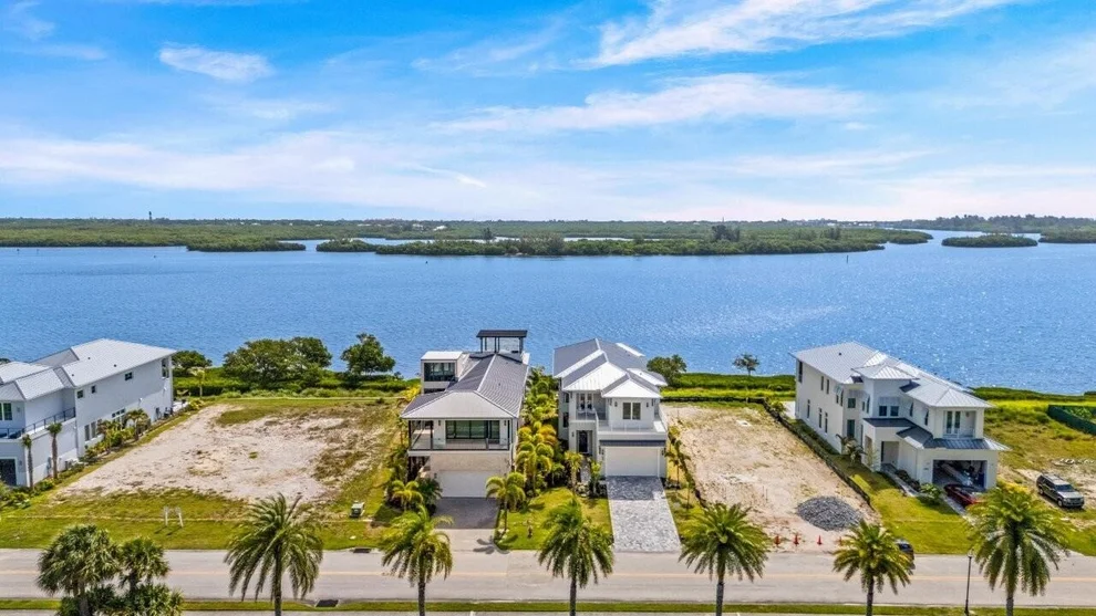 Unit for sale at 4846 S Harbor Drive, Vero Beach, FL 32967
