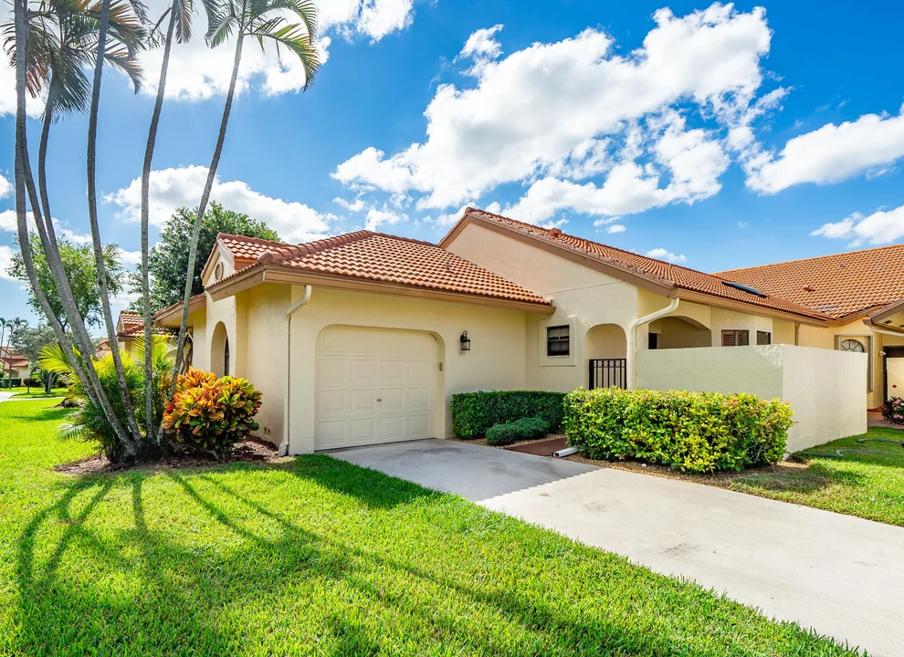 Unit for sale at 8328 Waterline Drive, Boynton Beach, FL 33472