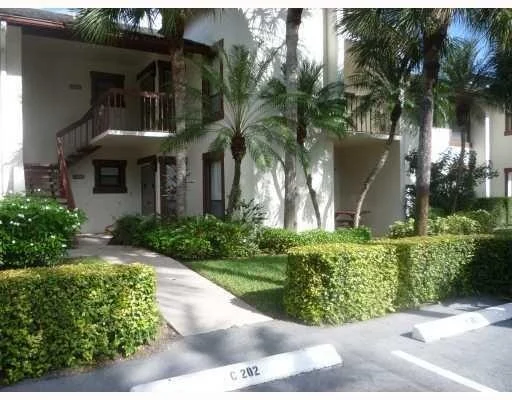 Unit for sale at 11311 Pond View Drive, Wellington, FL 33414