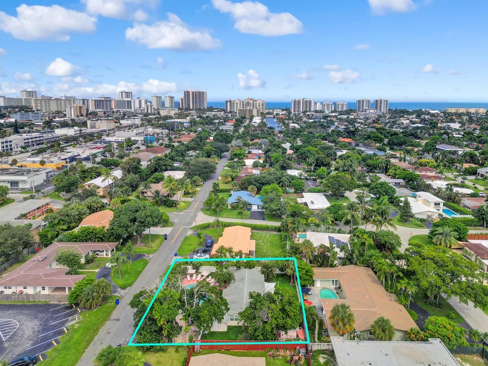 Unit for sale at 2600 NE 30th Street, Fort Lauderdale, FL 33306