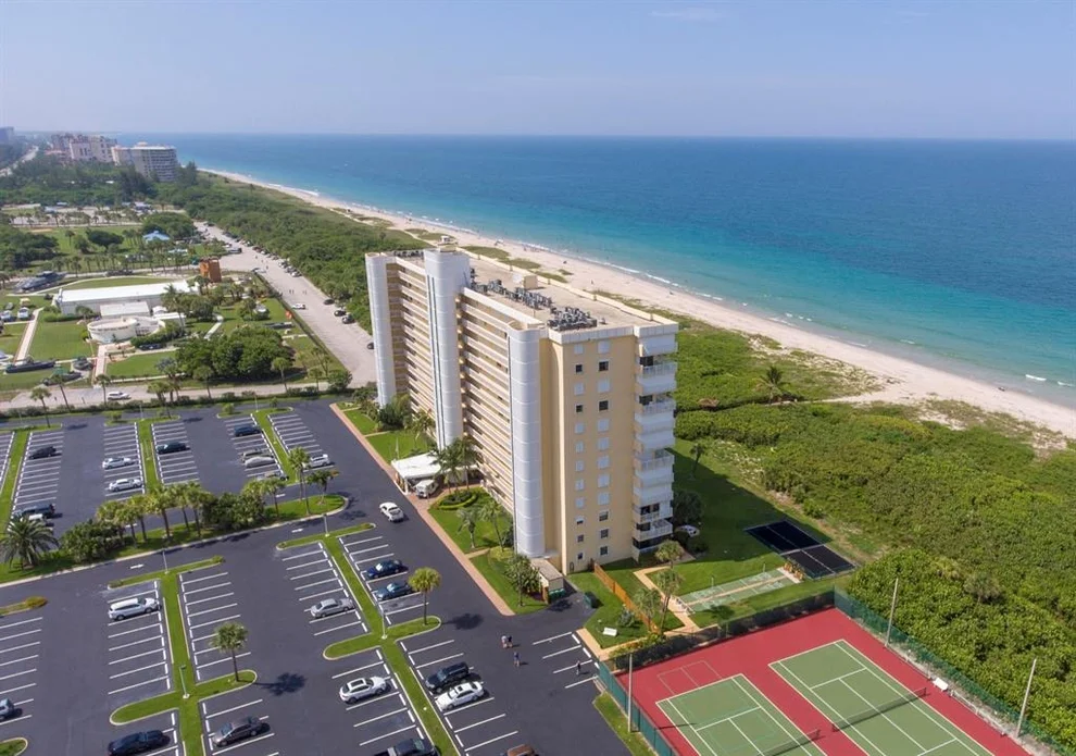 Unit for sale at 3200 N Highway A1a, Hutchinson Island, FL 34949
