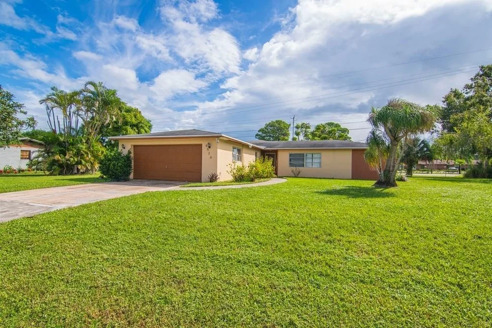 Unit for sale at 4526 43rd Court, Vero Beach, FL 32967
