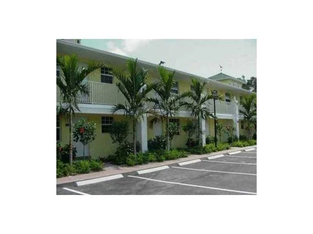 Unit for sale at 2660 NE 8th Avenue, Wilton Manors, FL 33334