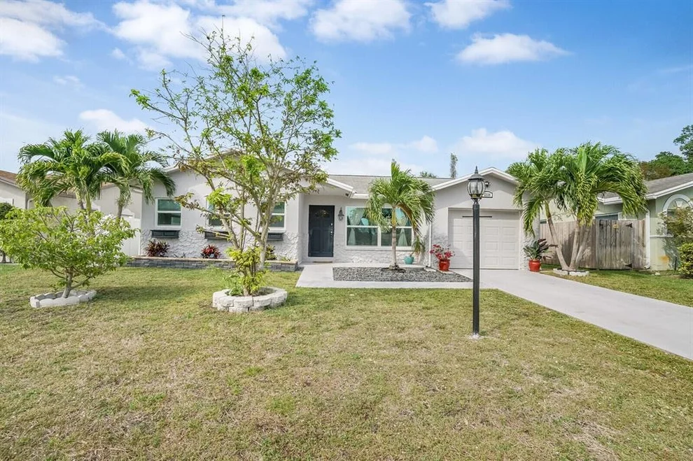 Unit for sale at 22139 SW 58th Avenue, Boca Raton, FL 33428