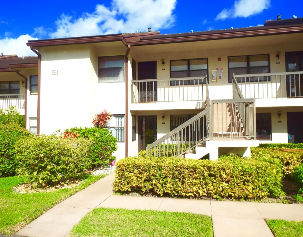 Unit for sale at 7641 Tahiti Lane, Lake Worth, FL 33467