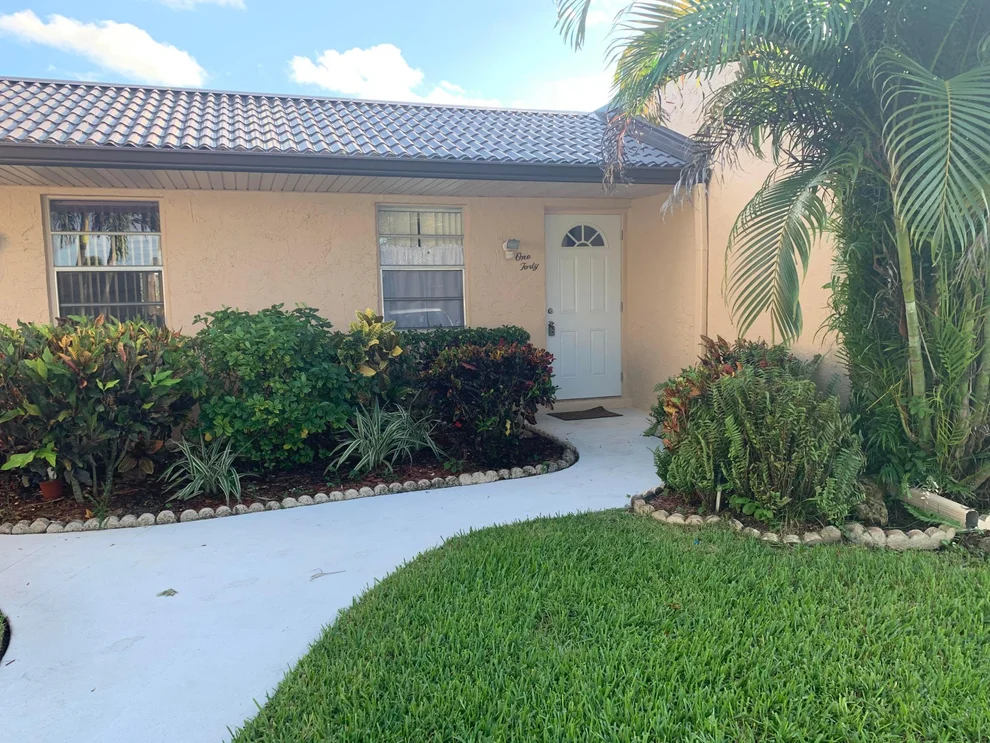 Unit for sale at 140 Lake Gloria Drive, West Palm Beach, FL 33411