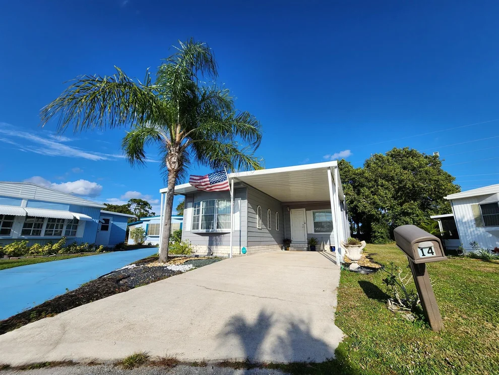 Unit for sale at 14 Brisa Lane, Port St Lucie, FL 34952