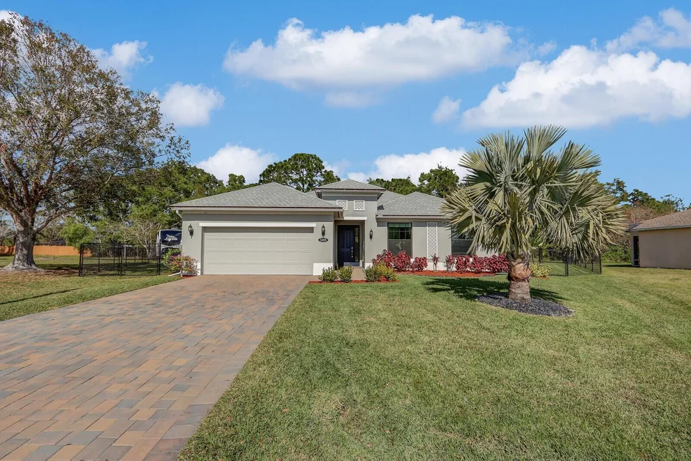 Unit for sale at 5498 NW Dabney Court, Port St Lucie, FL 34986