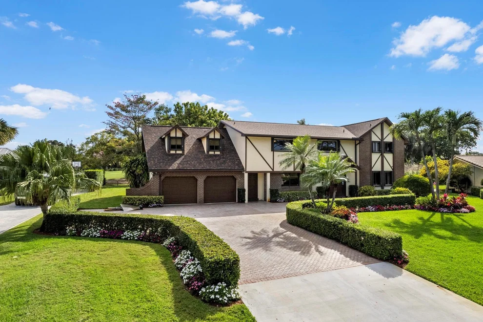 Unit for sale at 4456 Hickory Drive, Palm Beach Gardens, FL 33418