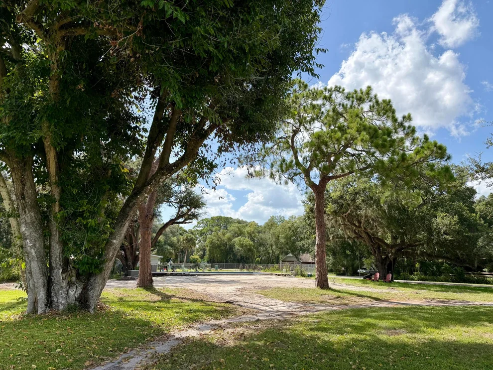 Unit for sale at 1400 SW 5TH Avenue, Okeechobee, FL 34974