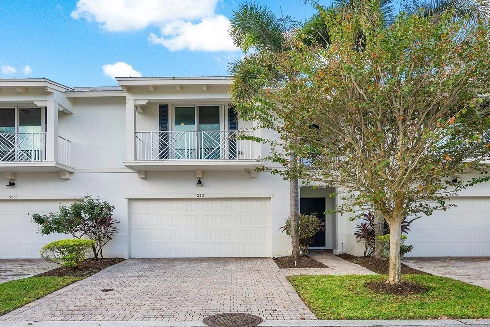 Unit for sale at 5272 Cambridge Court Court, Palm Beach Gardens, FL 33418