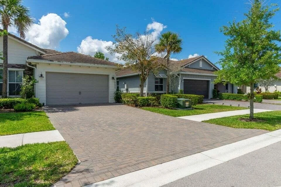 Unit for sale at 19546 Weathervane Way, The Acreage, FL 33470
