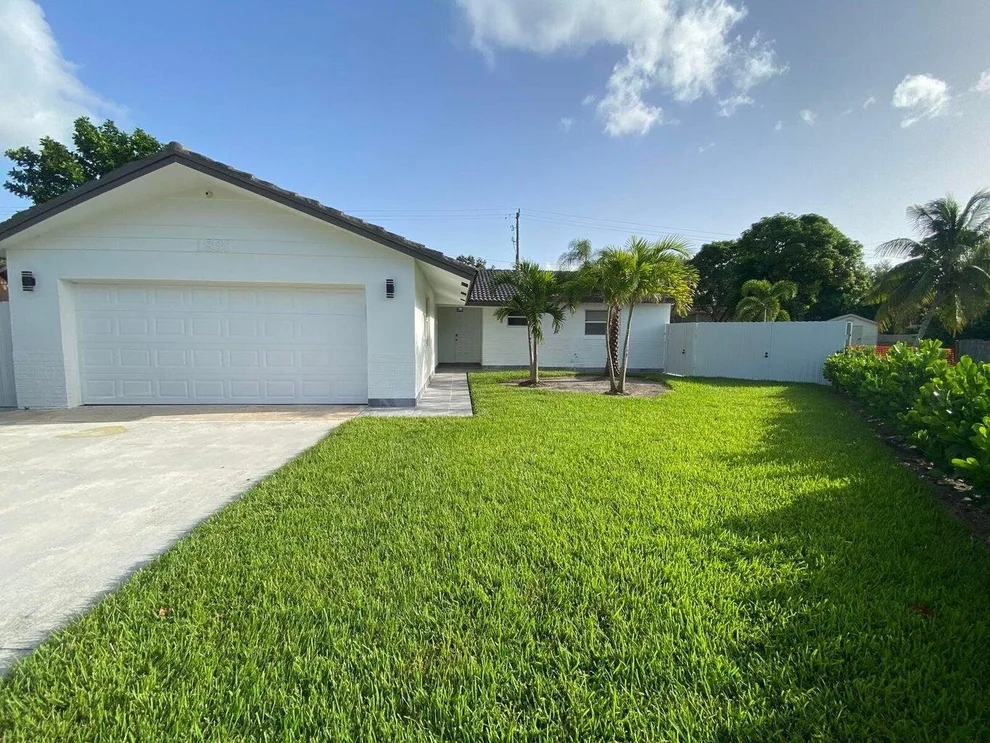 Unit for sale at 1831 EAST Court, Lake Clarke Shores, FL 33406
