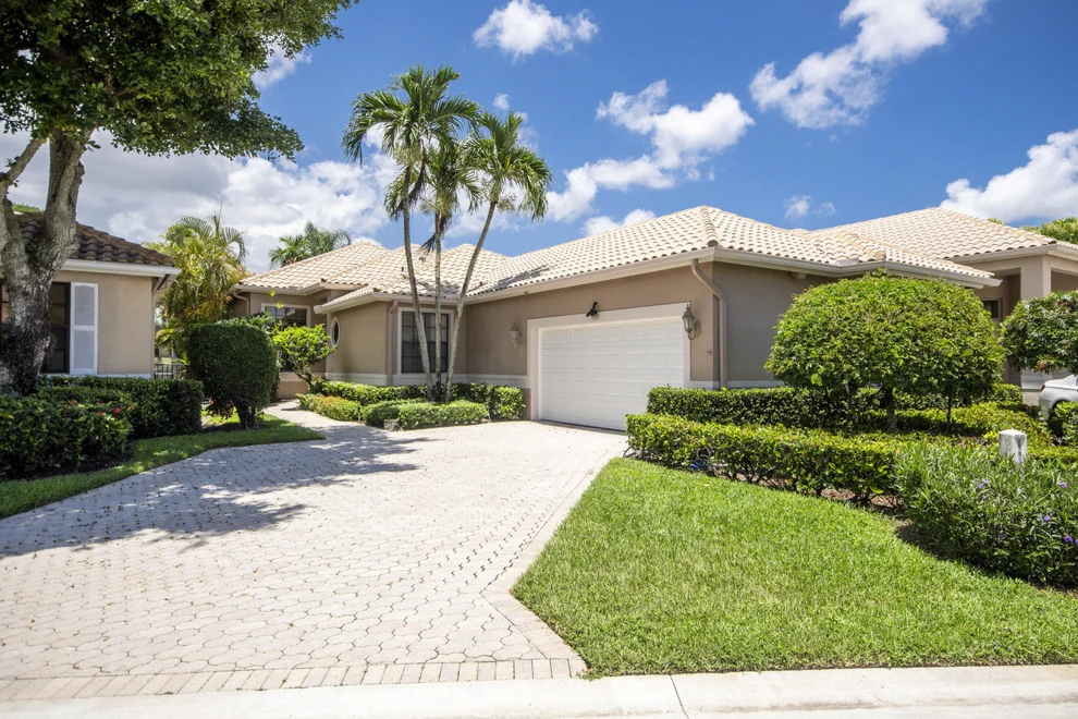 Unit for sale at 4557 Barclay Fair Way, Lake Worth, FL 33449