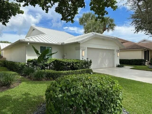 Unit for sale at 211 St Charles Court, Jupiter, FL 33477