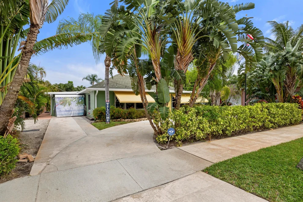 Unit for sale at 139 Evergreen Drive, Lake Park, FL 33403
