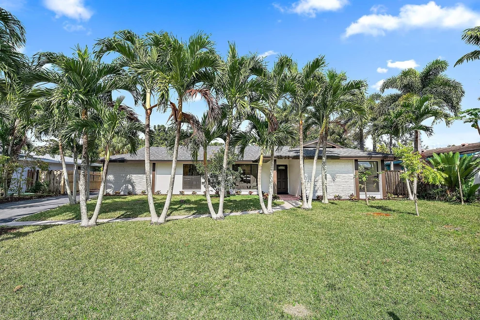 Unit for sale at 4435 Gardenia Drive, Palm Beach Gardens, FL 33410