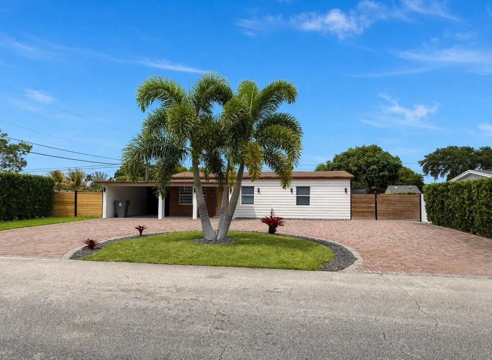 Unit for sale at 2742 Cherokee Court, West Palm Beach, FL 33406