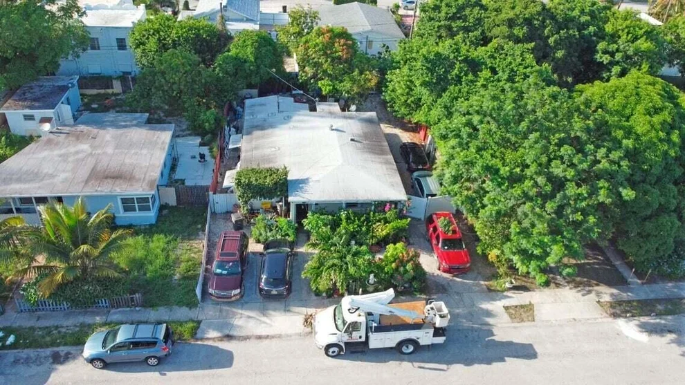 Unit for sale at 433 Kern Street, West Palm Beach, FL 33405