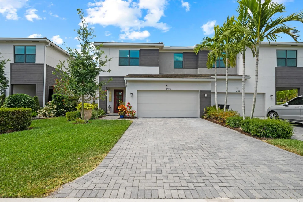Unit for sale at 4325 Arcturus Lane, Lake Worth, FL 33467