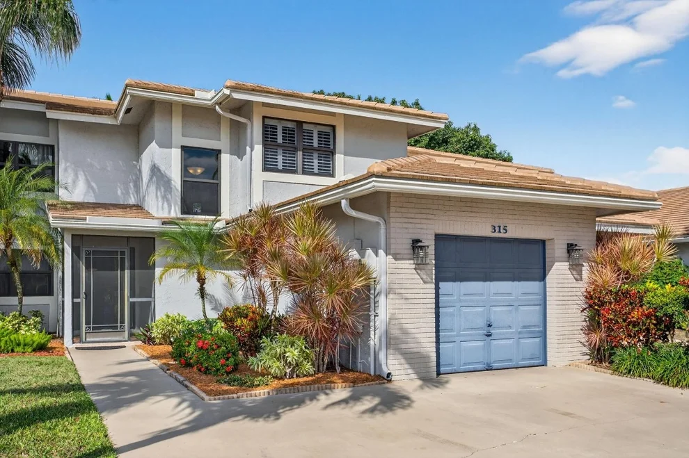Unit for sale at 315 Deer Creek Lakeside Way, Deerfield Beach, FL 33442