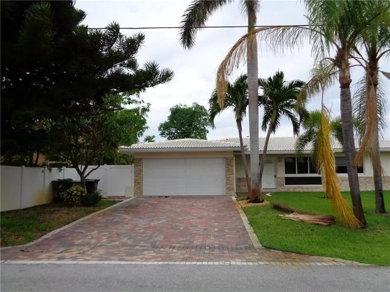 Unit for sale at 3200 NE 27th Avenue, Fort Lauderdale, FL 33306
