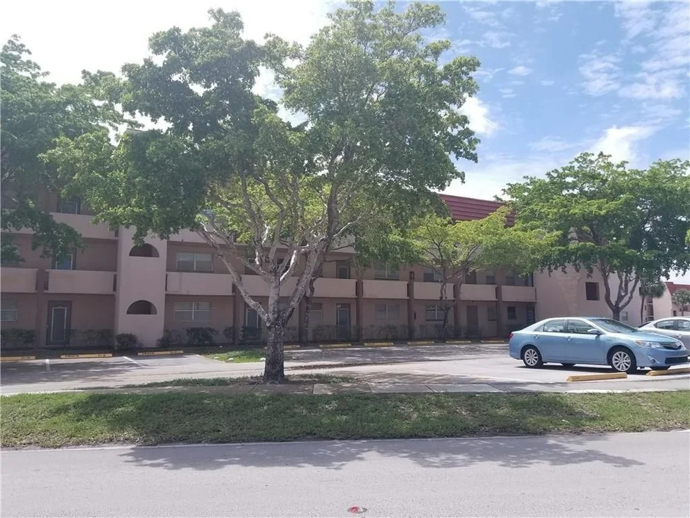 Unit for sale at 2751 Sunrise Lakes Drive, Sunrise, FL 33322