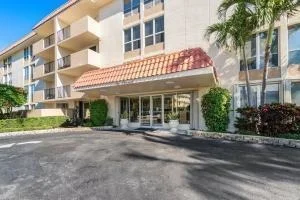 Unit for sale at 1000 Spanish River Road, Boca Raton, FL 33432