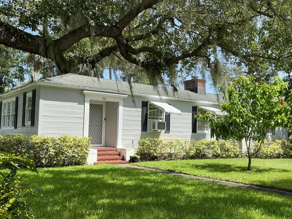Unit for sale at 702 S 9th Street, Fort Pierce, FL 34950