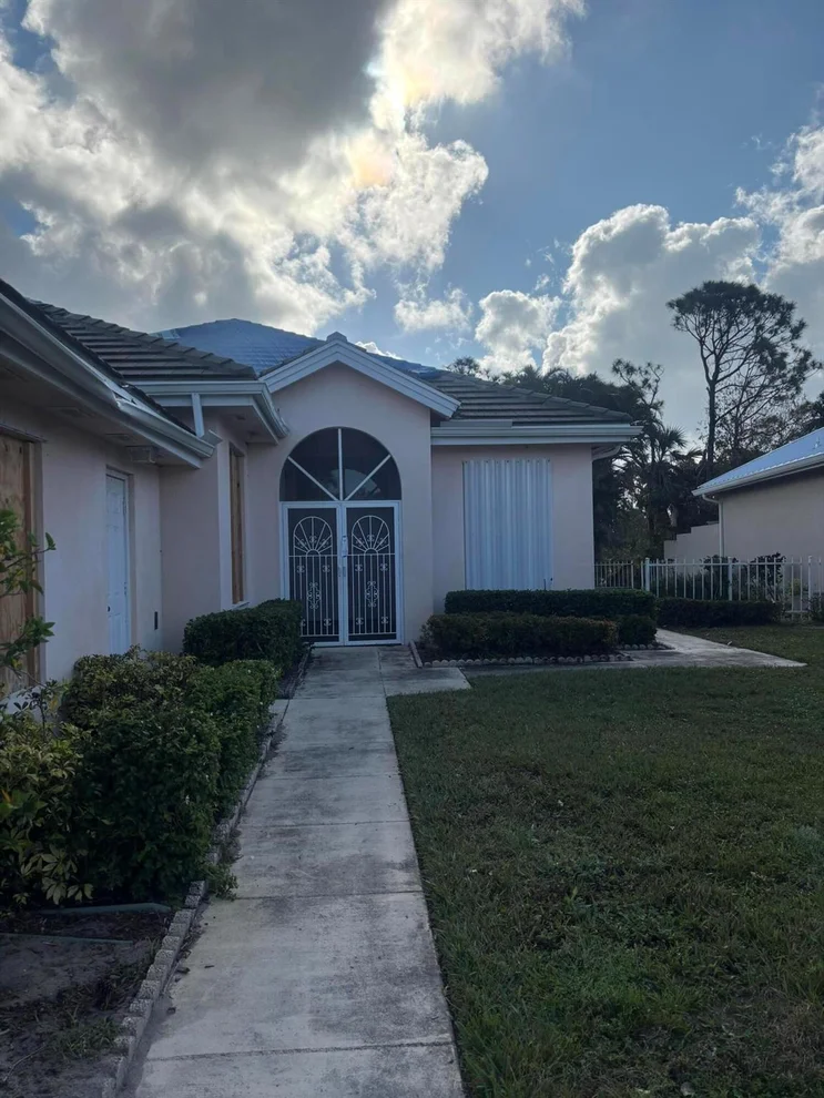 Unit for sale at 7751 SE Bay Cedar Circle, Hobe Sound, FL 33455