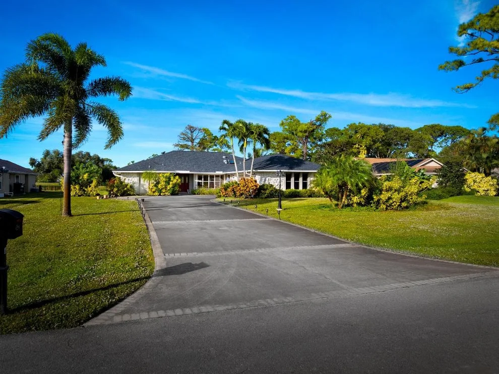 Unit for sale at 4204 Redwood Drive, Fort Pierce, FL 34951