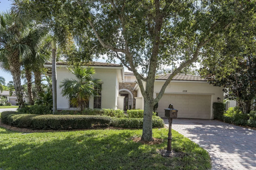 Unit for sale at 1208 Merlot Drive, Palm Beach Gardens, FL 33410