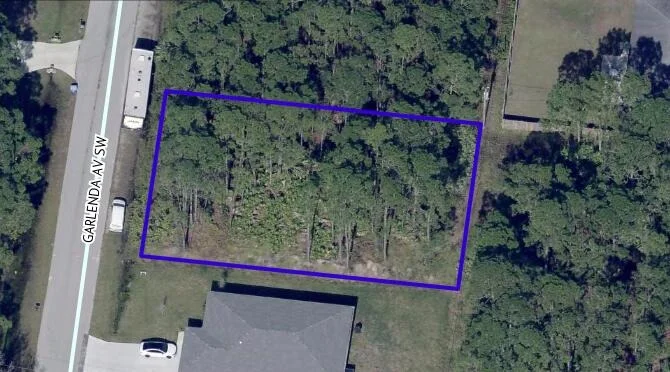 Unit for sale at 961 Garlenda Avenue SW, Palm Bay, FL 32908