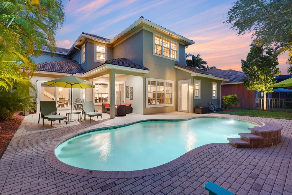 Unit for sale at 127 Via Castilla, Jupiter, FL 33458