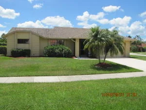 Unit for sale at 12316 Sannenwood Lane, Wellington, FL 33414