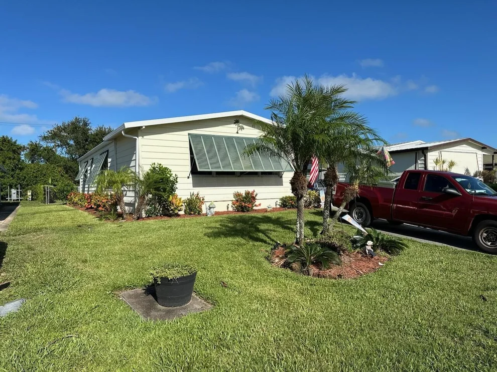 Unit for sale at 7715 SE Independence Avenue, Hobe Sound, FL 33455