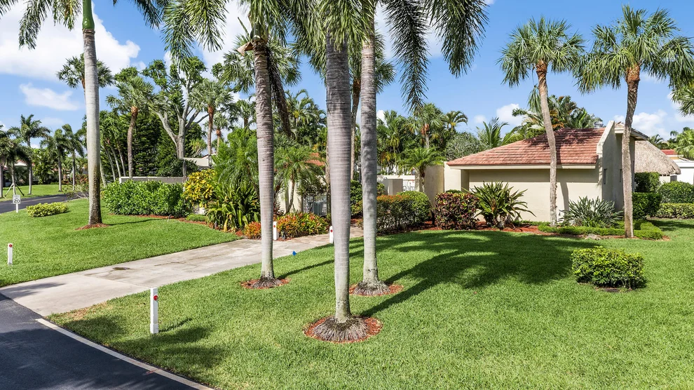 Unit for sale at 5674 Ainsley Court, Boynton Beach, FL 33437