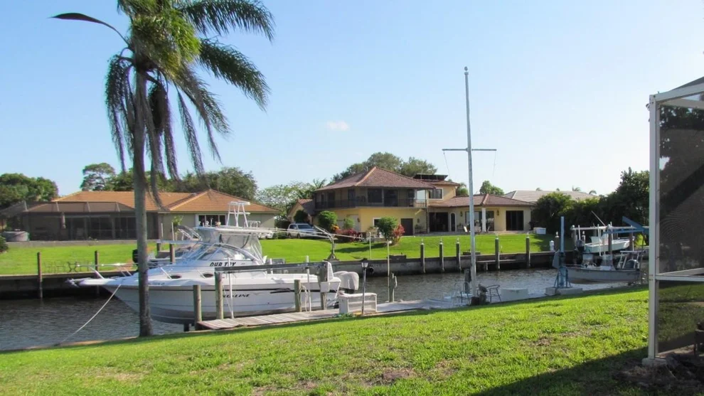Unit for sale at 3724 SE Fairway E, Stuart, FL 34997