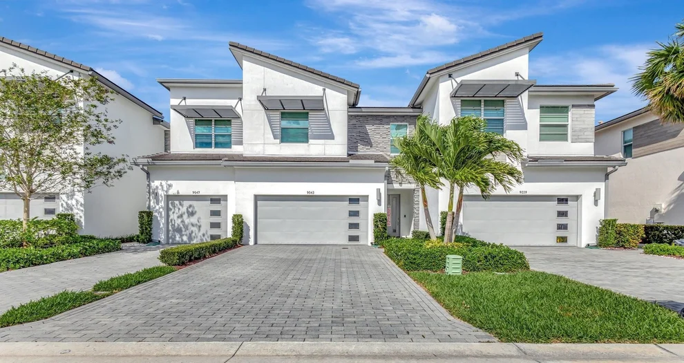 Unit for sale at 9043 Kingsmoor Way, Lake Worth, FL 33467