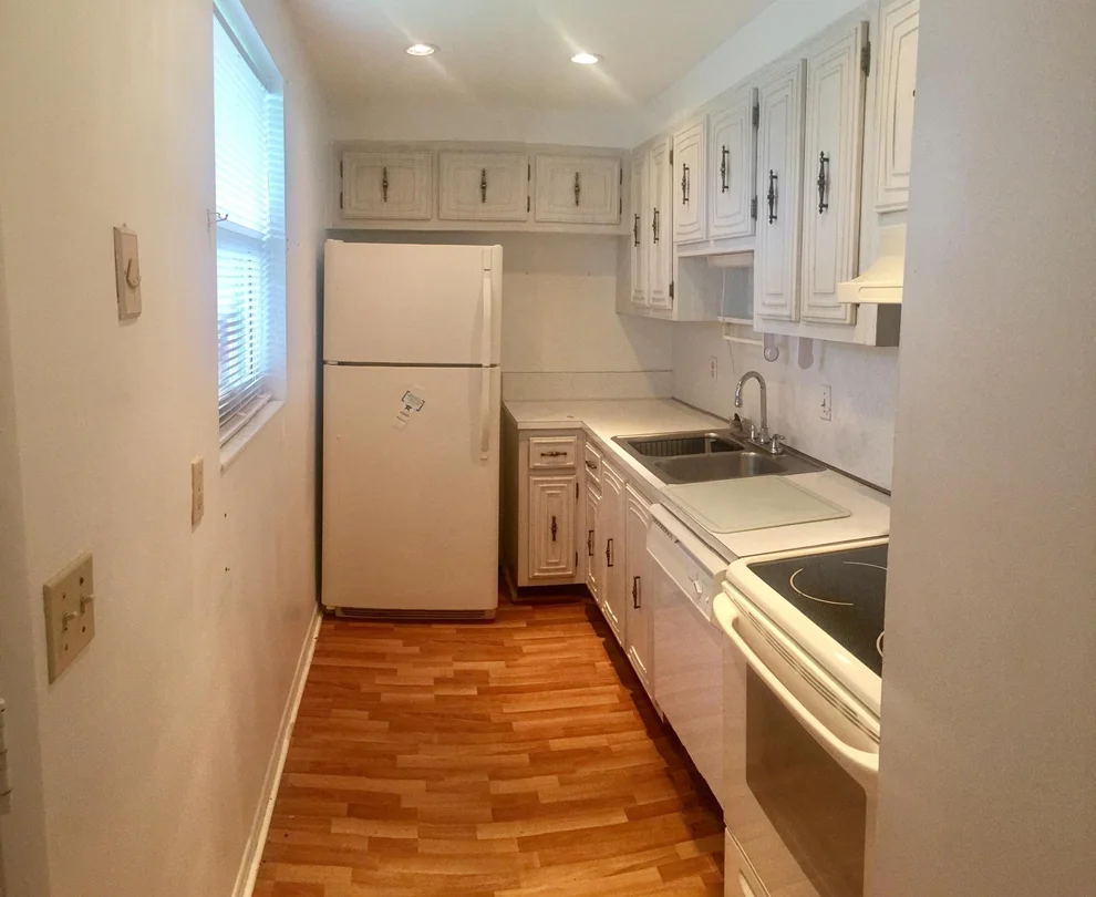 Unit for sale at 200 Bonnie Boulevard, Palm Springs, FL 33461