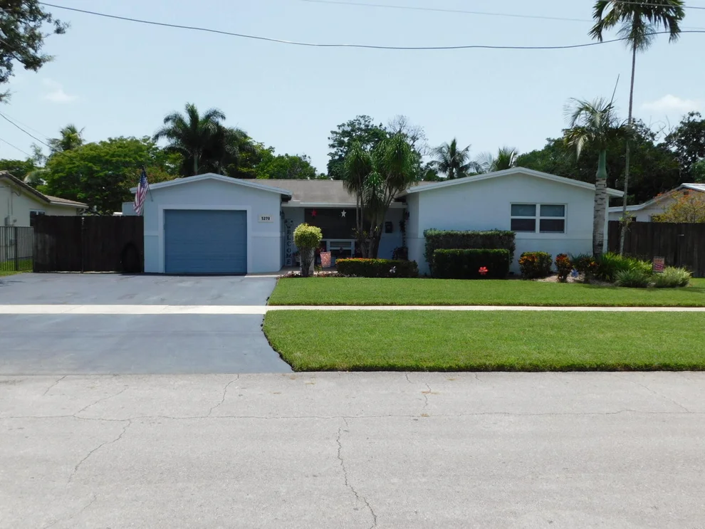 Unit for sale at 5270 SW 88th Terrace, Cooper City, FL 33328