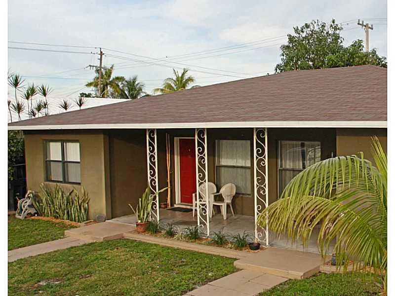 Unit for sale at 1712 NE 20th Avenue, Fort Lauderdale, FL 33305