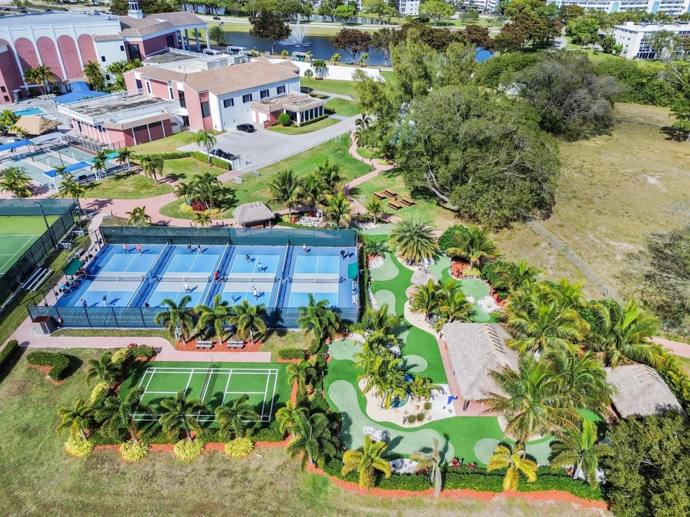 Unit for sale at 25 Prescott B, Deerfield Beach, FL 33442