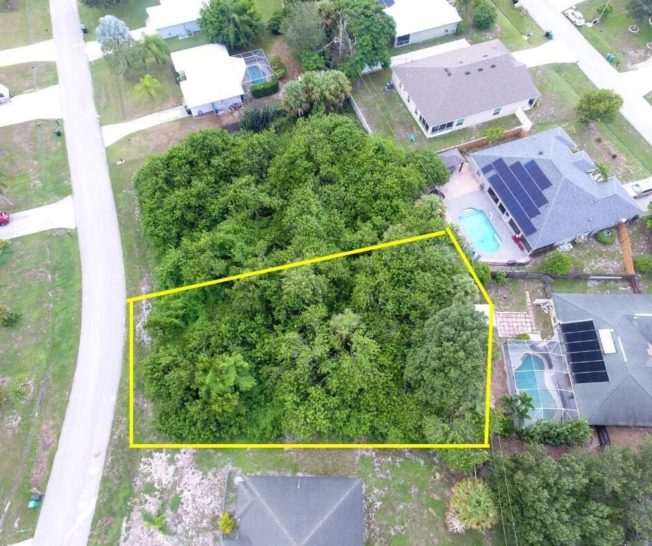 Unit for sale at 857 SW Haas Avenue, Port St Lucie, FL 34953