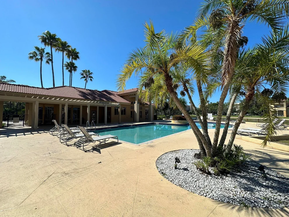 Unit for sale at 4863 Via Palm Lake, West Palm Beach, FL 33417