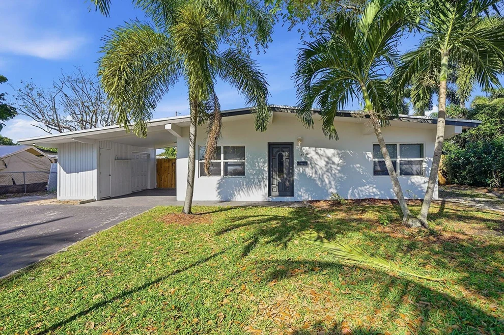 Unit for sale at 3481 SW 20th Street, Fort Lauderdale, FL 33312