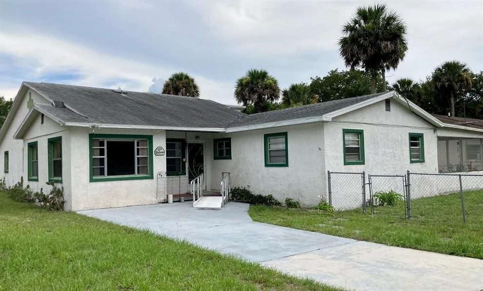 Unit for sale at 505 Warren Street, Titusville, FL 32780