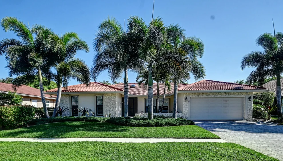 Unit for sale at 10110 Harbourtown Court, Boca Raton, FL 33498
