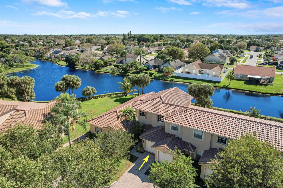 Unit for sale at 6378 Park Lake Circle, Boynton Beach, FL 33437