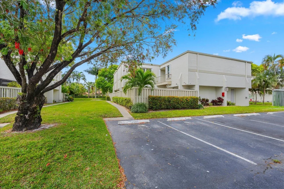 Unit for sale at 12083 Regal Court W, Wellington, FL 33414